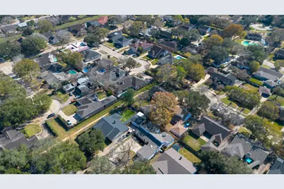 6207 Rollingbrook Drive, Houston, TX 77096 - Photo 46