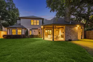 12103 Overcup Dr, Houston, TX 77024 - Photo 38