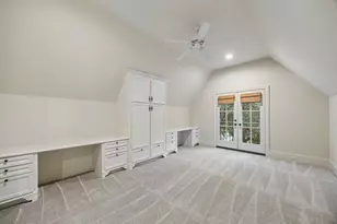12103 Overcup Dr, Houston, TX 77024 - Photo 28