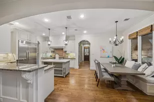12103 Overcup Dr, Houston, TX 77024 - Photo 10