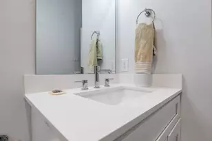 210 E 32nd St, Houston, TX 77018 - Photo 38