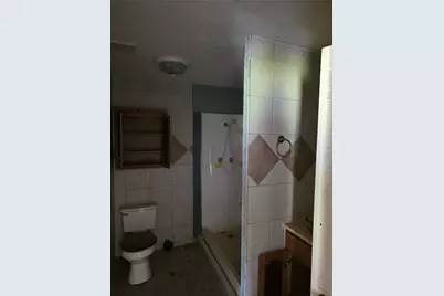 326 Texas Avenue, Bacliff, TX 77518 - Photo 10