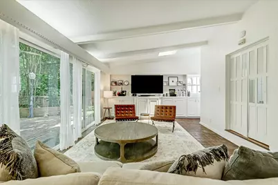 2136 Pelham Drive, Houston, TX 77019 - Photo 6