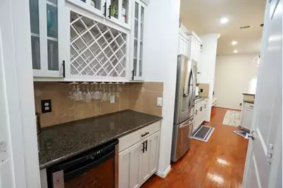 5625 Dolores Place Lane #B, Houston, TX 77057 - Photo 10