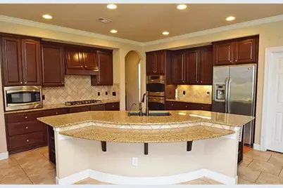 510 McAllister Avenue, Sugar Land, TX 77479 - Photo 6