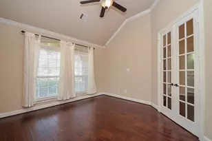 510 McAllister Ave, Sugar Land, TX 77479 - Photo 4