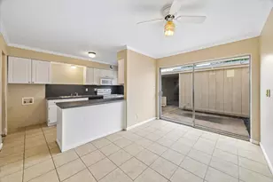 2416 Jamestown Mall, Houston, TX 77057 - Photo 6