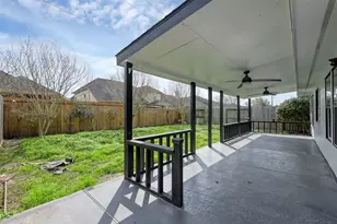 9318 Rustler Ridge Ln, Houston, TX 77089 - Photo 18