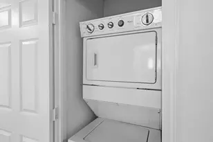 1430 E 32nd 1/2 St, Houston, TX 77022 - Photo 6