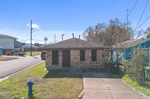 1430 E 32nd 1/2 St, Houston, TX 77022 - Photo 1