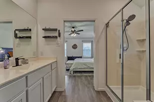21402 Waldenburg Pl, Tomball, TX 77375 - Photo 22