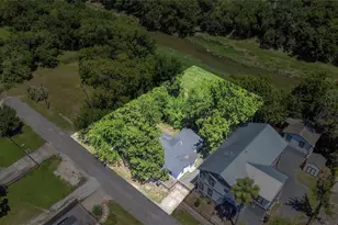 1204 Archer St, Houston, TX 77009 - Photo 6