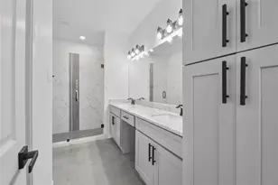 707 Magnolia Point Dr, Houston, TX 77336 - Photo 8