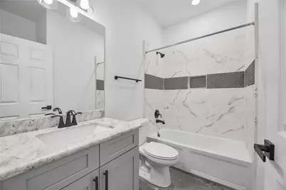 707 Magnolia Point Drive, Houston, TX 77336 - Photo 10