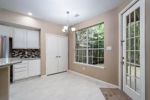 66 Lakeridge Ct, The Woodlands, TX 77381 - Photo 16