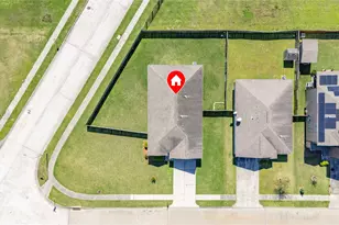 6903 Musclewood Rd, Baytown, TX 77521 - Photo 4