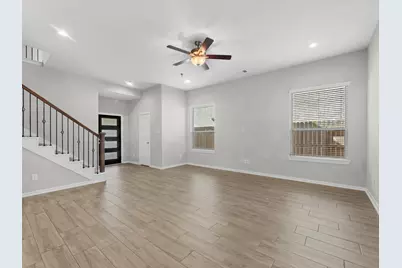 731 Lacebark Elm Trail, Conroe, TX 77318 - Photo 8