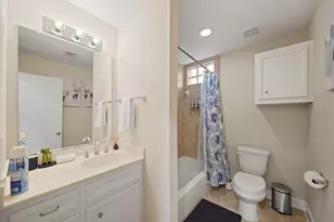 8705 Bryam St, Houston, TX 77061 - Photo 14