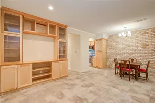 7449 Brompton St, Houston, TX 77025 - Photo 18