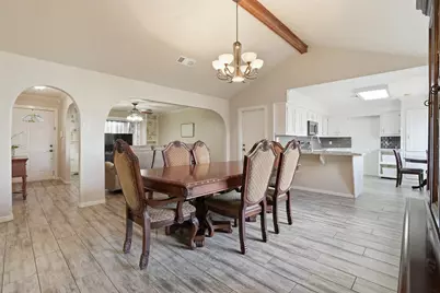 308 Moody Avenue, League City, TX 77573 - Photo 8