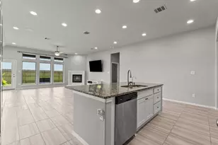 2715 Bethel Springs Ln, League City, TX 77573 - Photo 12