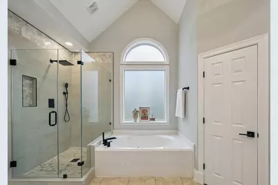 5126 Beacon Point, Sugar Land, TX 77479 - Photo 18