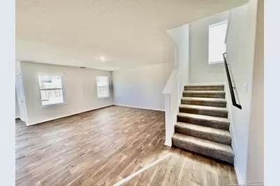 13806 Valley Patch, San Antonio, TX 78254 - Photo 4