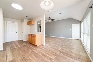 1014 Oak Glen Dr, Willis, TX 77378 - Photo 22
