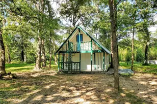 900 Mohawk Dr, Montgomery, TX 77316 - Photo 2