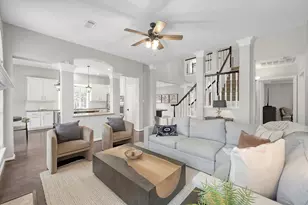 31 E Amberglow Cir, The Woodlands, TX 77381 - Photo 16