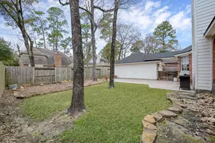 31 E Amberglow Cir, The Woodlands, TX 77381 - Photo 38