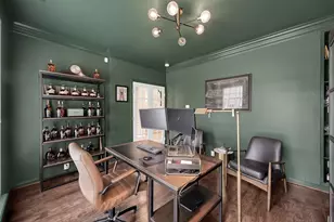 31 E Amberglow Cir, The Woodlands, TX 77381 - Photo 6