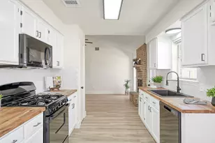 29615 Brookchase Dr, Spring, TX 77386 - Photo 10