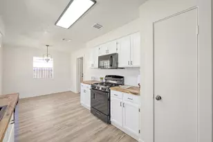 29615 Brookchase Dr, Spring, TX 77386 - Photo 8