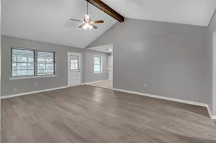 305 Tiegs St, League City, TX 77573 - Photo 4