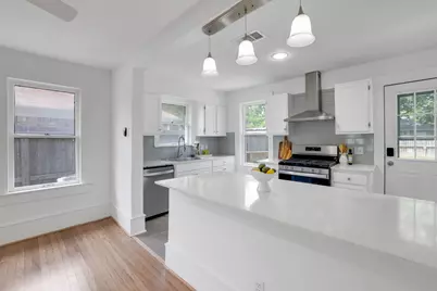 1459 Godwin Street, Houston, TX 77023 - Photo 14