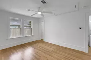 1459 Godwin St, Houston, TX 77023 - Photo 22