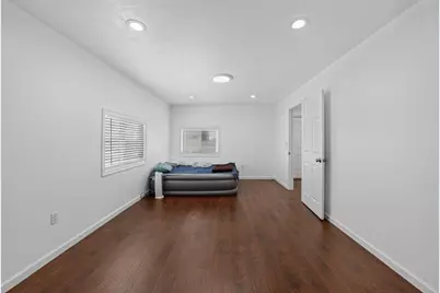 4606 Mallard Street, Hitchcock, TX 77563 - Photo 8