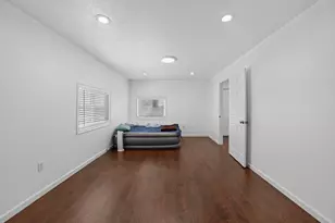 4606 Mallard St, Hitchcock, TX 77563 - Photo 8