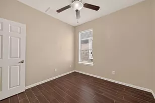 12107 Redbud Brook Trail, Houston, TX 77089 - Photo 34