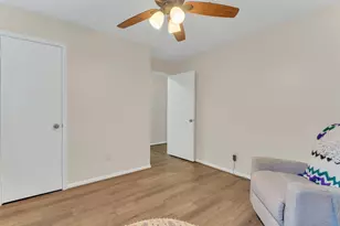 9107 Mauna Loa Ln, Houston, TX 77040 - Photo 22