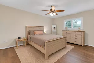 9107 Mauna Loa Ln, Houston, TX 77040 - Photo 16