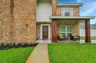 9107 Mauna Loa Ln, Houston, TX 77040 - Photo 2