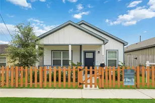 6423 Paris St, Houston, TX 77021 - Photo 1
