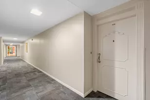 2601 Bellefontaine St, Houston, TX 77025 - Photo 2