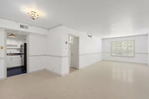 2601 Bellefontaine St, Houston, TX 77025 - Photo 4