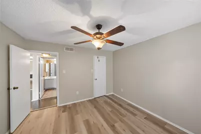 10053 Westpark Drive #298, Houston, TX 77042 - Photo 10