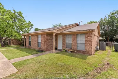 3909 Olive Street, Bryan, TX 77801 - Photo 2