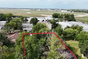 8303 Jet Pilot St, Houston, TX 77075 - Photo 4