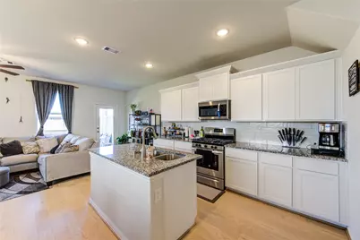 27942 Western Creek Court, Katy, TX 77494 - Photo 24